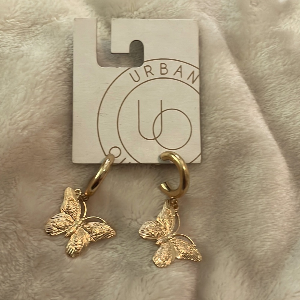 butterfly gold hoop earings